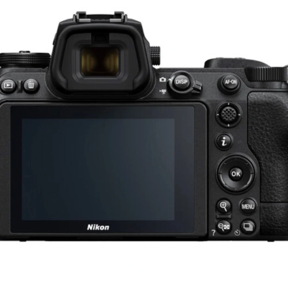 Nikon Z7 II Mirrorless Camera with 24-70mm f/4 Lens